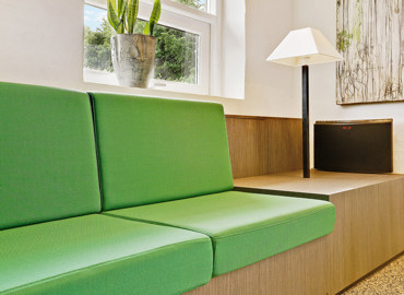 Venteværelse sofa.jpg